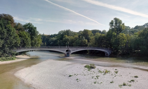 Bummeln, Ausgehen und Geschichte erleben: Rund um die Prater Insel